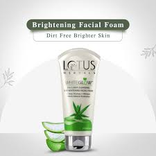Lotus WhiteGlow Facial Foam detail