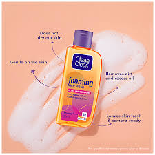 Clean Clear Foaming Face Wash detail