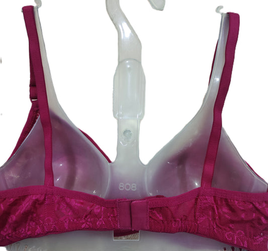 Classic Romance Bra detail