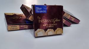 Blue Heaven Instant Glow Compact shades lineup
